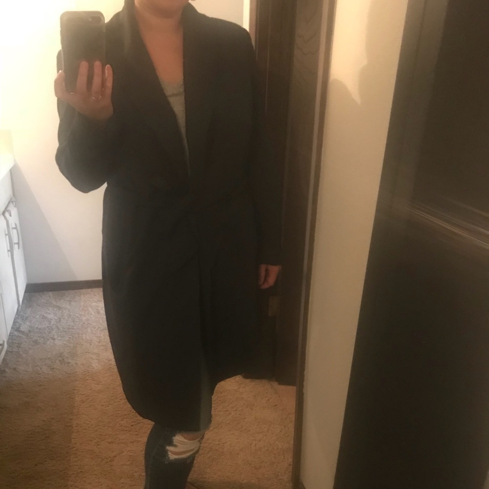 Cabi long belted blazer
